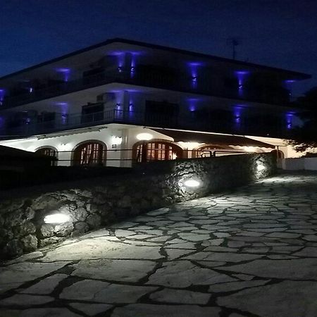 Thomas Art Hotel Пелекас Екстер'єр фото